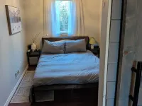 Cozy Cabin in Barss Corner with hot tub. Pet-Friendly! Hotels in Lunenburg