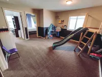 Lake Community Retreat - Family Parks