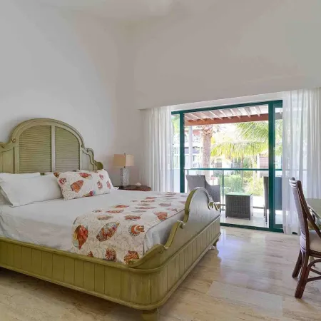 3BR Sublime Essence Beachfront Jaccuzi BBQ