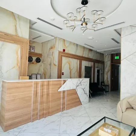 THE SAJ HOTEL APARTMENTS Отели рядом с достопримечательностью «Торговый центр Al Manar»