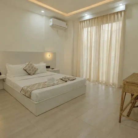 Citrine Hotel