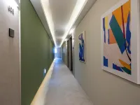Busan Yongho-dong Athena Hotel Hotels near أوريوكدو سكاي ووك