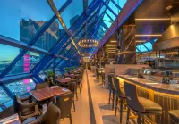 Atlantis Casino Resort Spa - bar