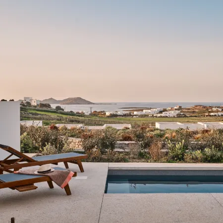 Ovea Paros