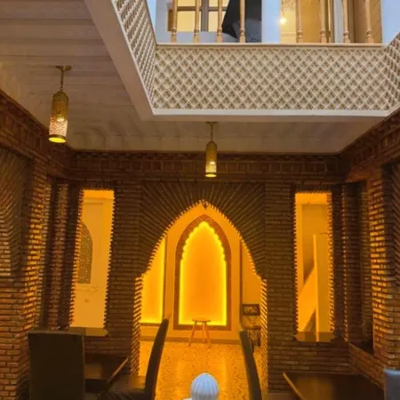 RIAD HOUCINE