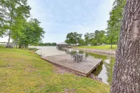 Private Dock! Beautiful Neely Henry Lake Retreat! - Homestays