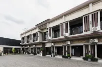 RedDoorz Syariah Near Tugu Juang Jambi