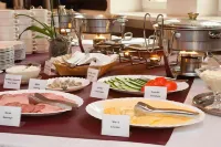 Kolonna Hotel Brigita - 朝食
