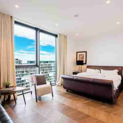 Luxury 4-Bed Duplex Penthouse Rooms