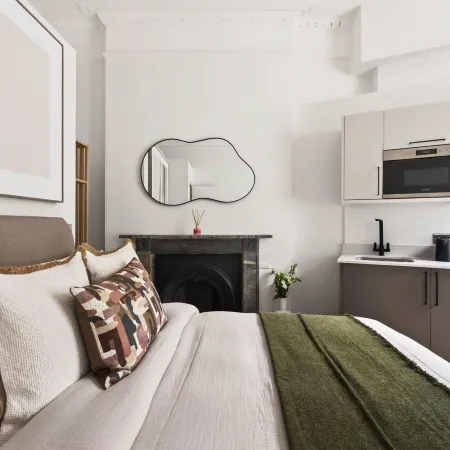 Modern Double En-Suite in Bloomsbury Отели рядом с достопримечательностью «Конференц-центр BMA House»