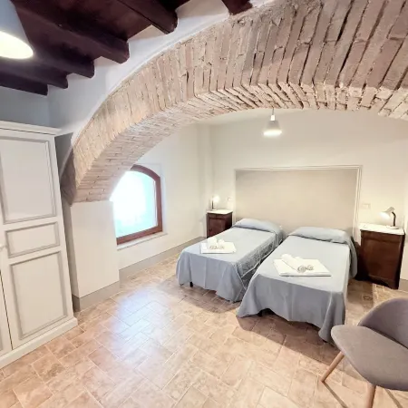 Elegant Farmhouse Retreat in Poreta, Italy