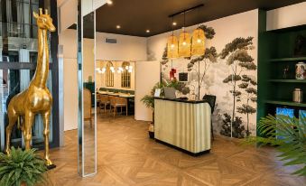 HOTEL LE M