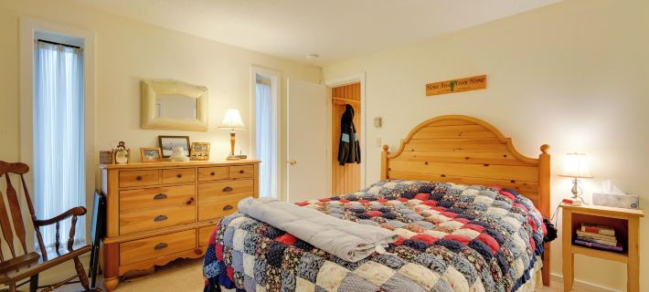Dover Condo w/ Grill & Balcony: 3 Mi to Mt Snow! Ξενοδοχεία στην πόλη Dover