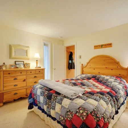 Dover Condo w/ Grill & Balcony: 3 Mi to Mt Snow!