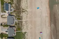 Crystal Coast Paradise: Oceanfront Home with Stunning Views, West, Emerald Isle! - Beach
