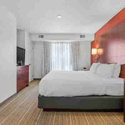 MainStay Suites Appleton Airport - Fox River Mall Area Rooms