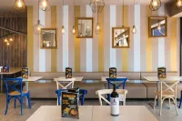 โรงแรมห์ท็อป พลานามาร์ - พร้อมอาหารเช้า