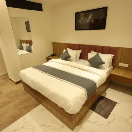 Yu Hotel