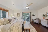 Mountain Retreat Canoe Fireplace Views - 4-نجوم