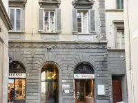 Hotel Villani Hotels near Corridoio Vasariano