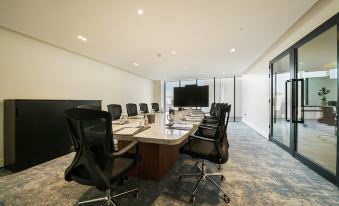 Nova M Hotel Edge By Rotana