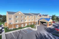 Fairfield Inn & Suites Mt. Pleasant - Bãi đậu xe
