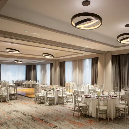 DoubleTree by Hilton Sacramento