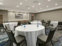 Fairfield Inn & Suites Dallas East Hotels near Warrior Field