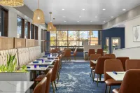 DoubleTree by Hilton Salisbury - breakfast