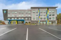 Tru by Hilton Brockton - 3-Star