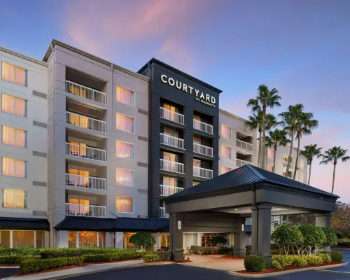 Courtyard Orlando Downtown Hotels near Mitchell L Nutter Park