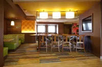 Fairfield Inn & Suites Lethbridge - breakfast