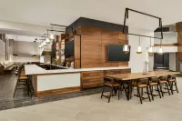 Doubletree by Hilton Columbus Dublin - bar