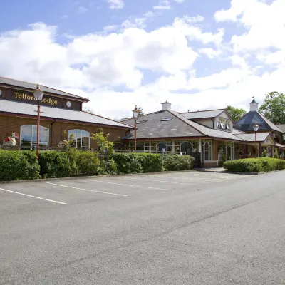 Kettering Hotels near Kettering Station