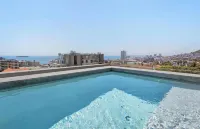 Oceanfront Bliss with Breathtaking Views - pantai