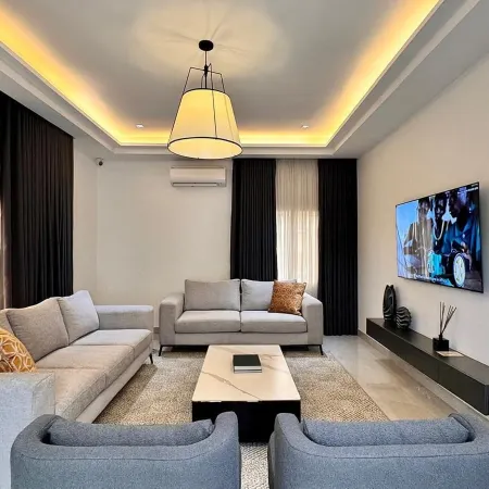 The Barli Hotel & Apartments