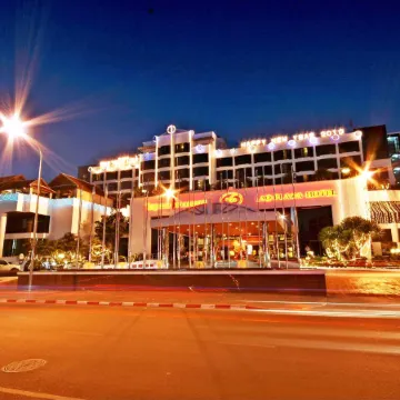 Lao Plaza Hotel