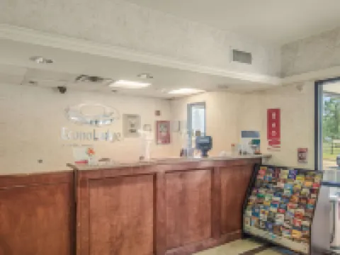 อีโคโนลอดจ์ วอเทอร์ฟอร์ด โรงแรมในเวเธอร์ฟอร์ด