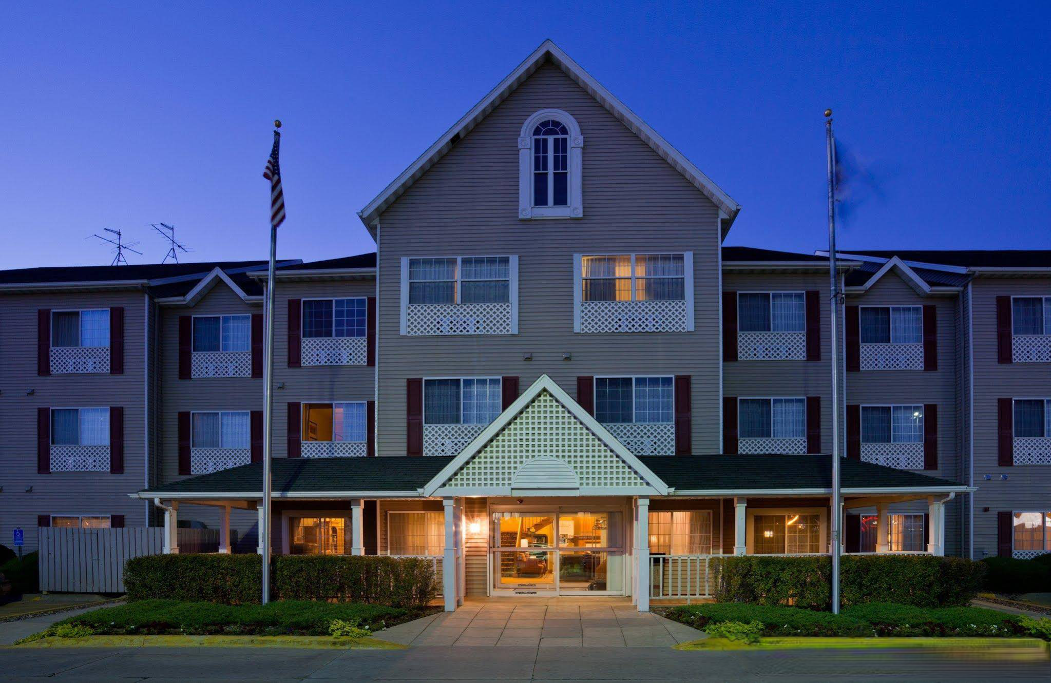 Country Inn & Suites by Radisson, Rochester, MN