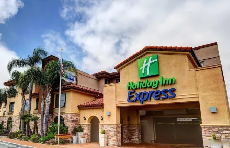 Holiday Inn Express San Diego - Sea World Area, an IHG Hotel