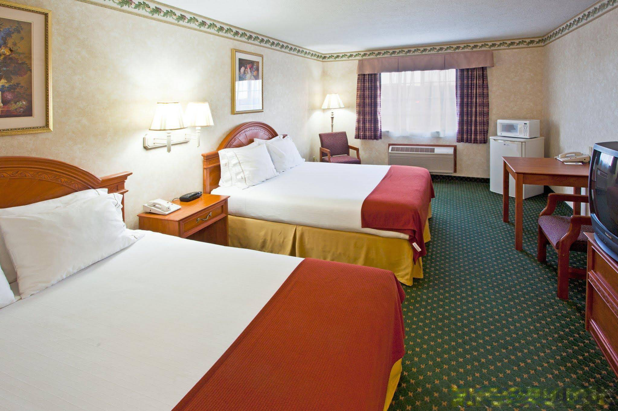 Holiday Inn Express Hotel & Suites Charlotte, an Ihg Hotel