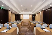 Huayuhai Light Luxury Seaview Apartment Hotels in Suizhong