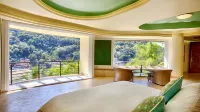 Luxury Beach Frontage Villa for Rent - Виллы
