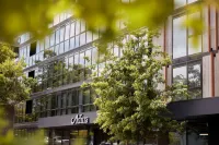 Melbourne City Apartment Hotel Hotels near Flagstaff Gardens