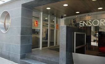 Neutralia - Housity