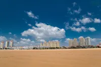Qingdao Golden Beach coastal first line Seaview apartment โรงแรมใกล้หาด Golden Beach
