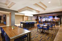 Courtyard Louisville Airport Hotels in Louisville