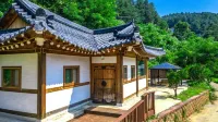 Gapyeong Saeyeon Glam Pinkara Banseorak 2nd Branch Hotels near Edelweiss Swiss Theme Park