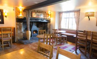 The White Hart, Wroughton