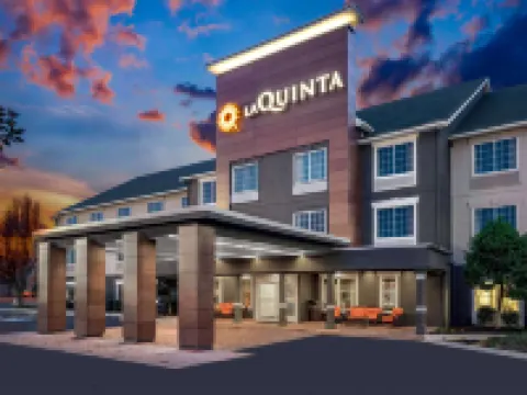 La Quinta Inn & Suites by Wyndham Cookeville Hotels in Cookeville